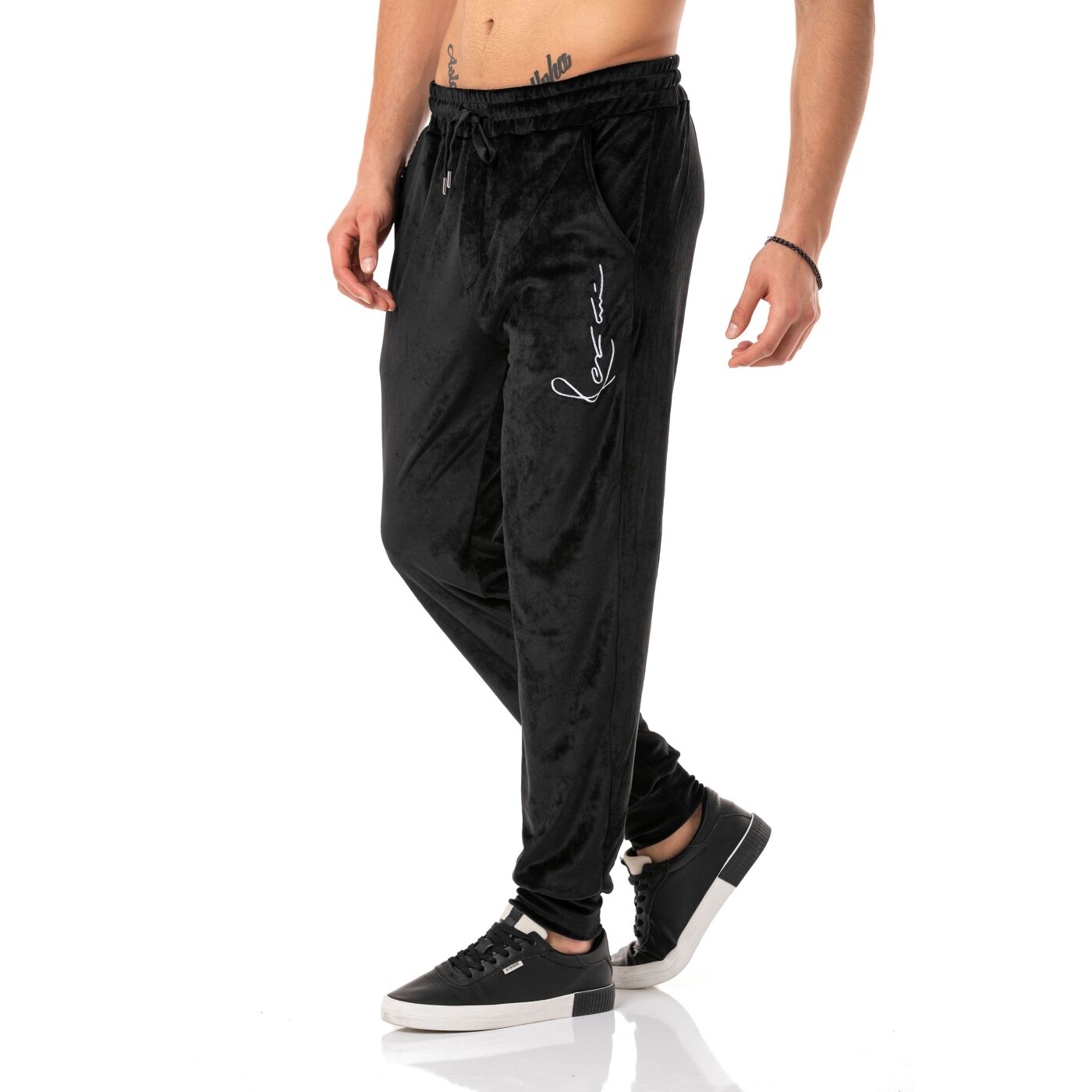 Redbridge RONAN Pantalón de jogging para hombre negro M4246