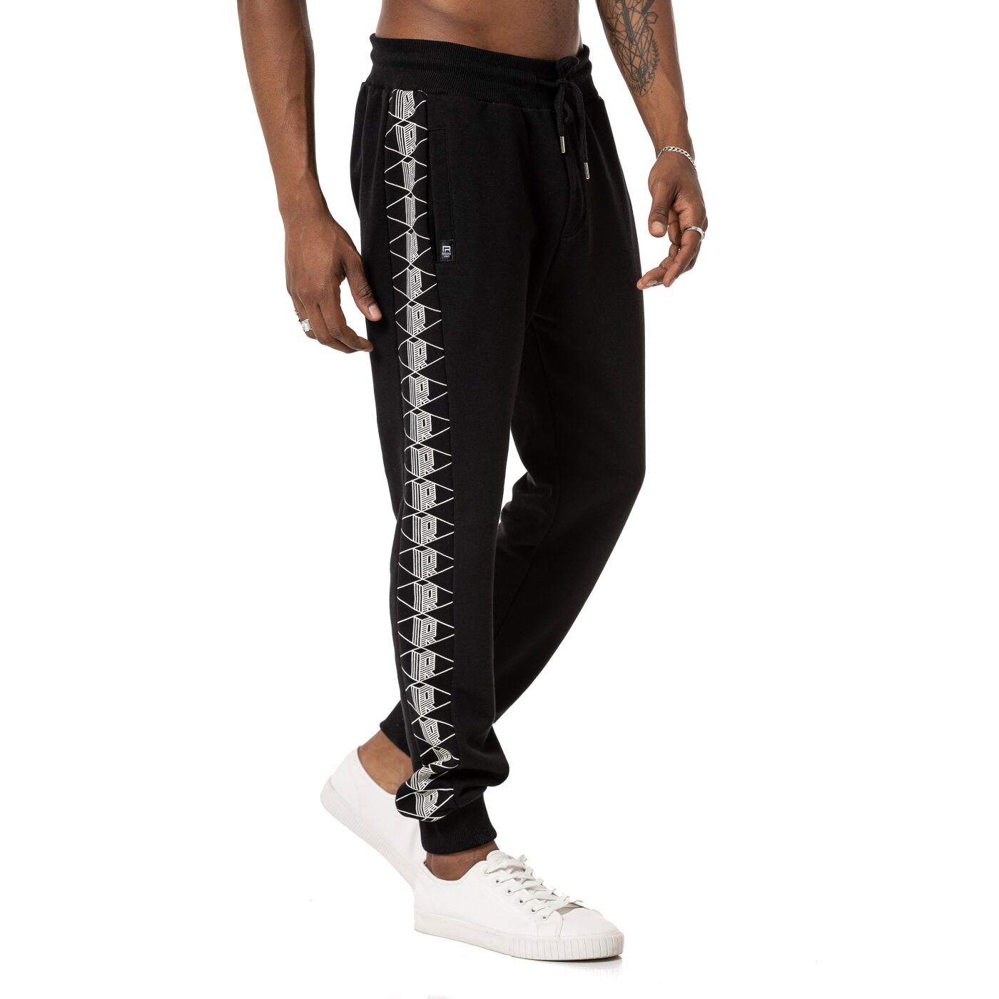 Redbridge RONAN Pantalón de jogging para hombre negro M4246